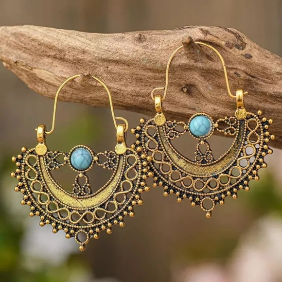 Two Turquoise Basket Weaver Hoop Earrings - Picture 4 of 13